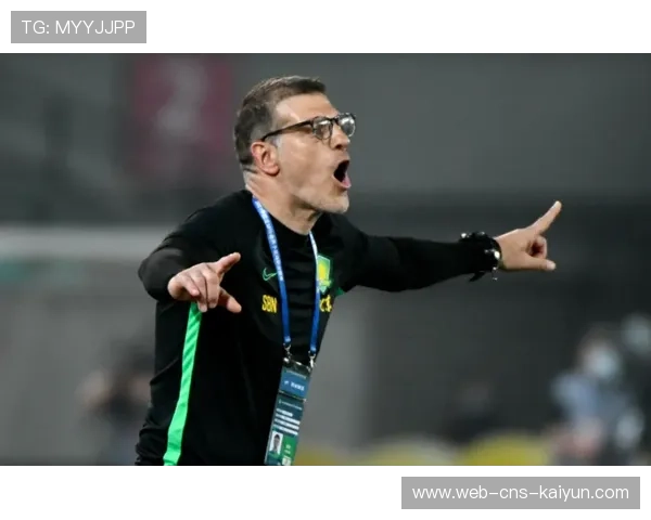 科莫升班马神话遇挑战,核心缺阵暴露阵容单薄问题 科莫升班马神话遇挑战,核心缺阵暴露阵容单薄问题